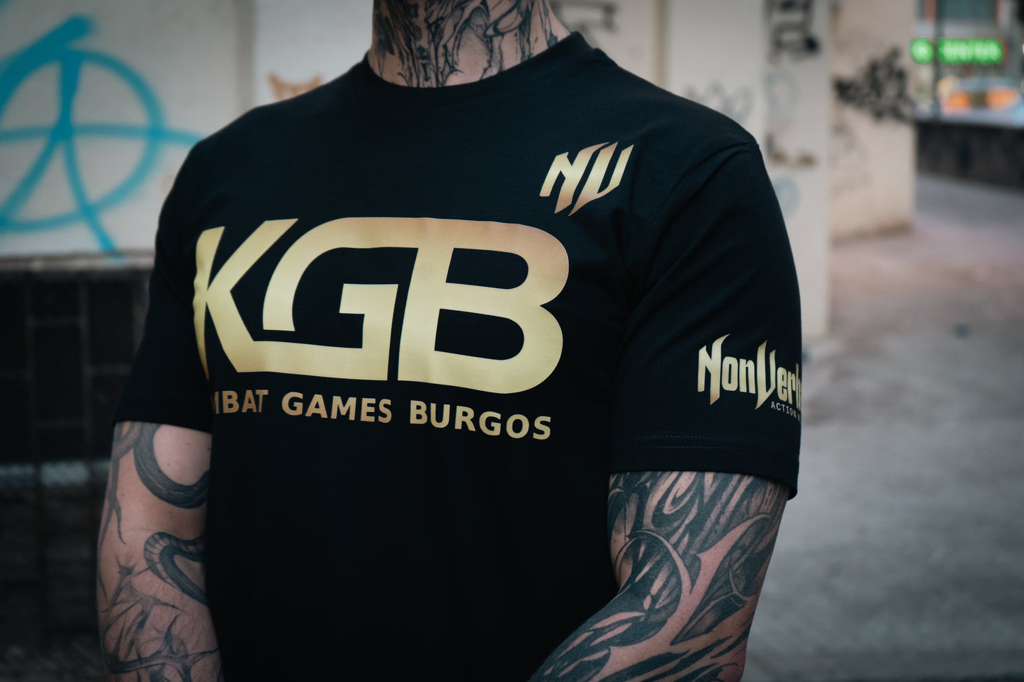CAMISETA "NV x KGB" NEGRA