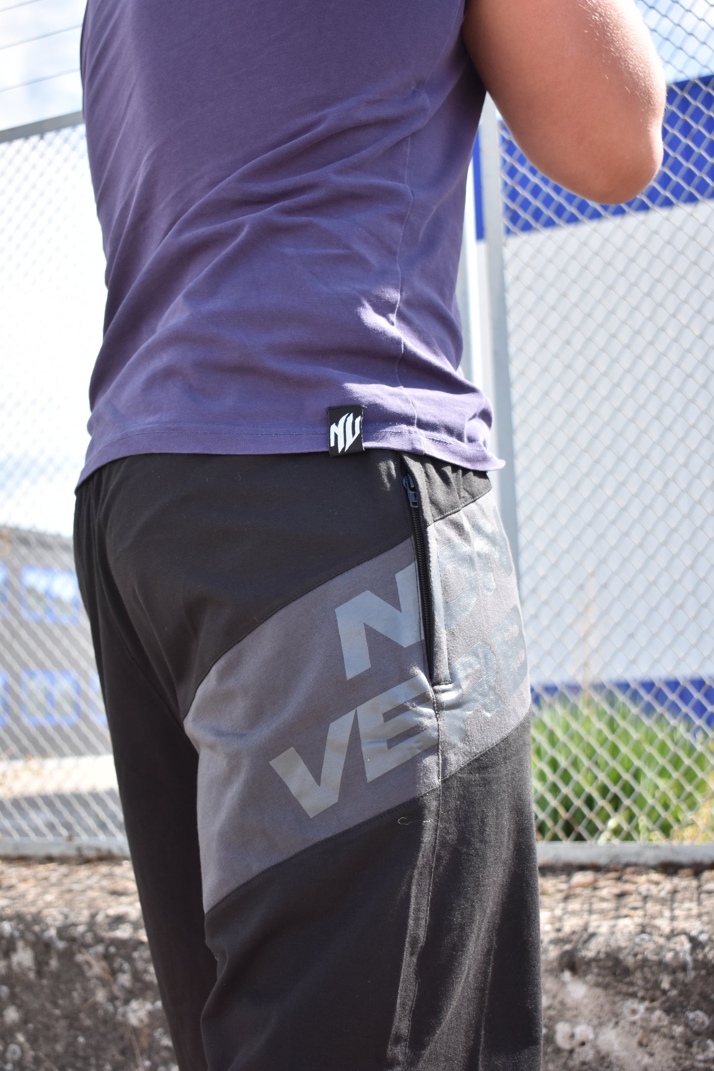 PANTALONES DE DEPORTE "MIDNIGHT" NEGROS