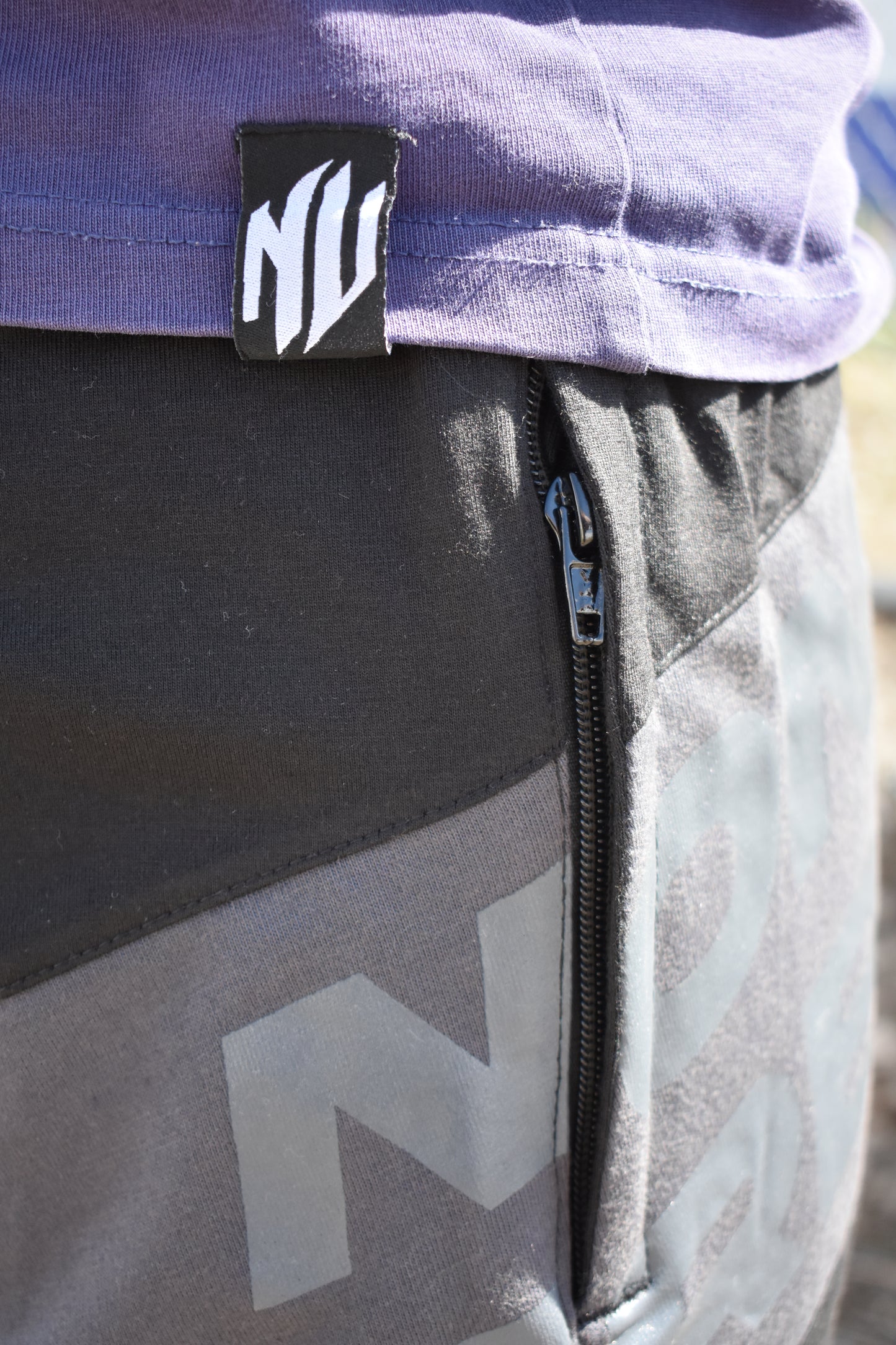 PANTALONES DE DEPORTE "MIDNIGHT" NEGROS
