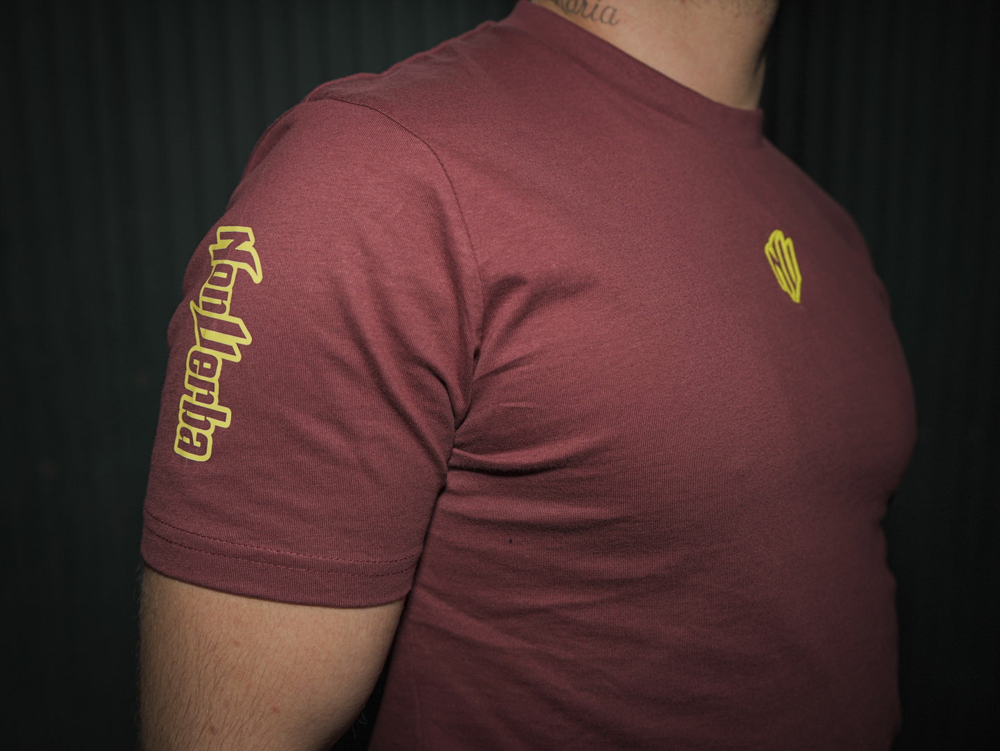 CAMISETA "BLOODY" GRANATE + CAMISETA "BALACLAVA" BLANCA/AZUL