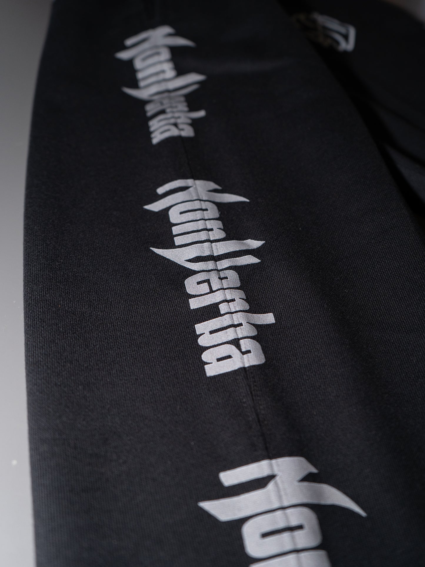 CONJUNTO "STILLNESS" NEGRO