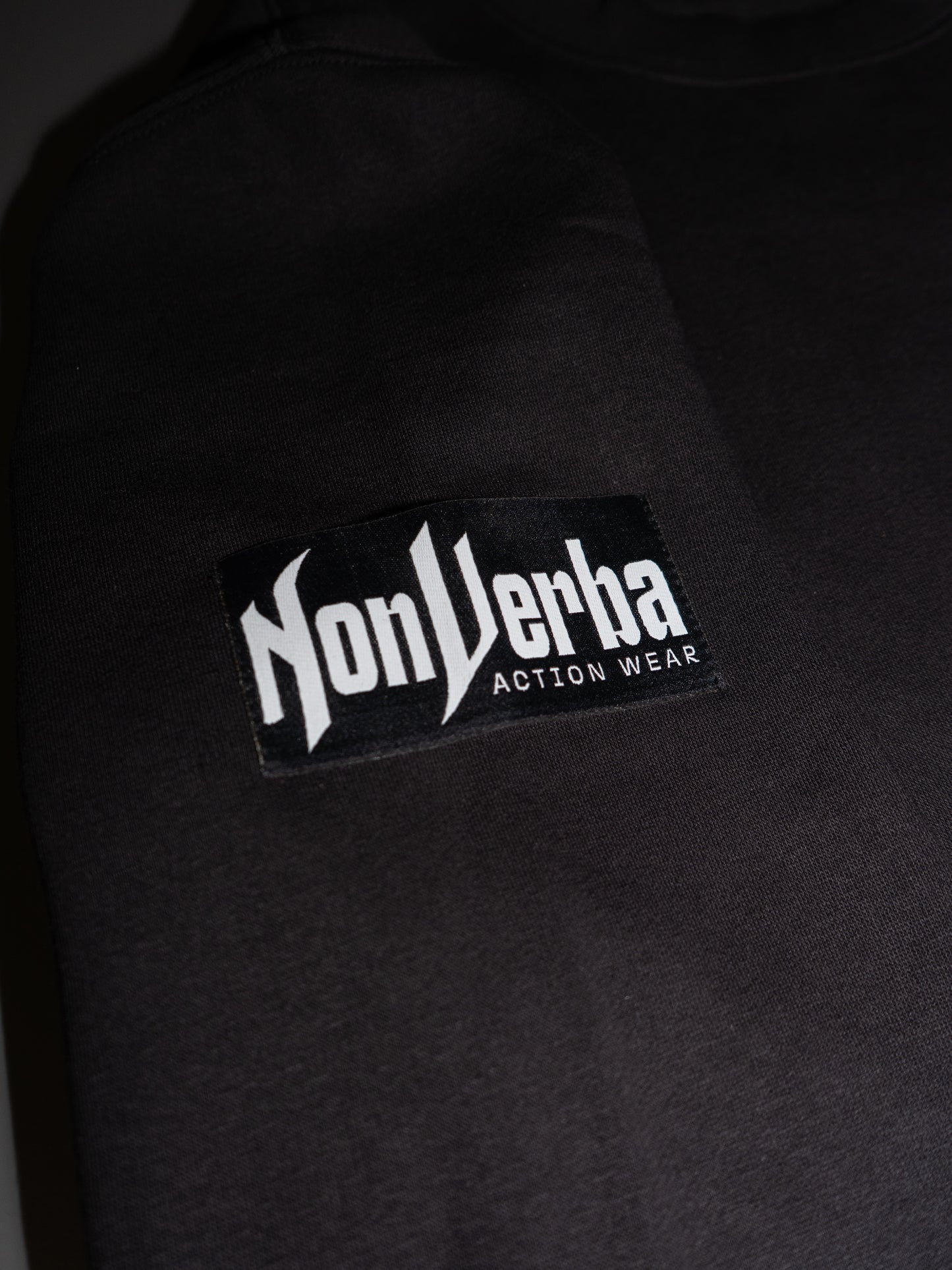 SUDADERA "CASUAL 2.0" NEGRA