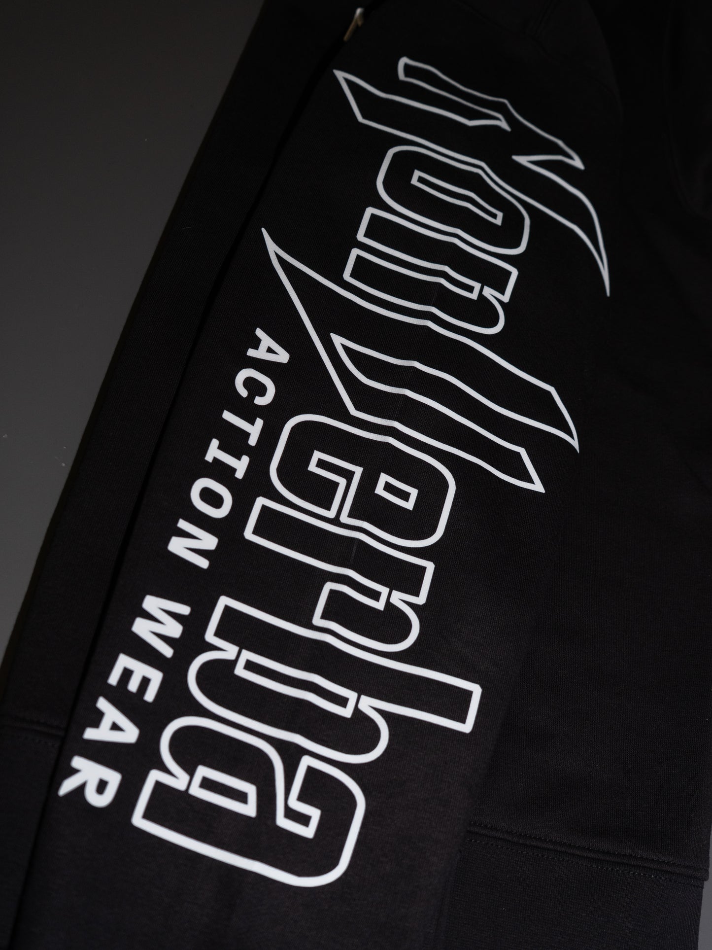 SUDADERA "CASUAL 2.0" NEGRA