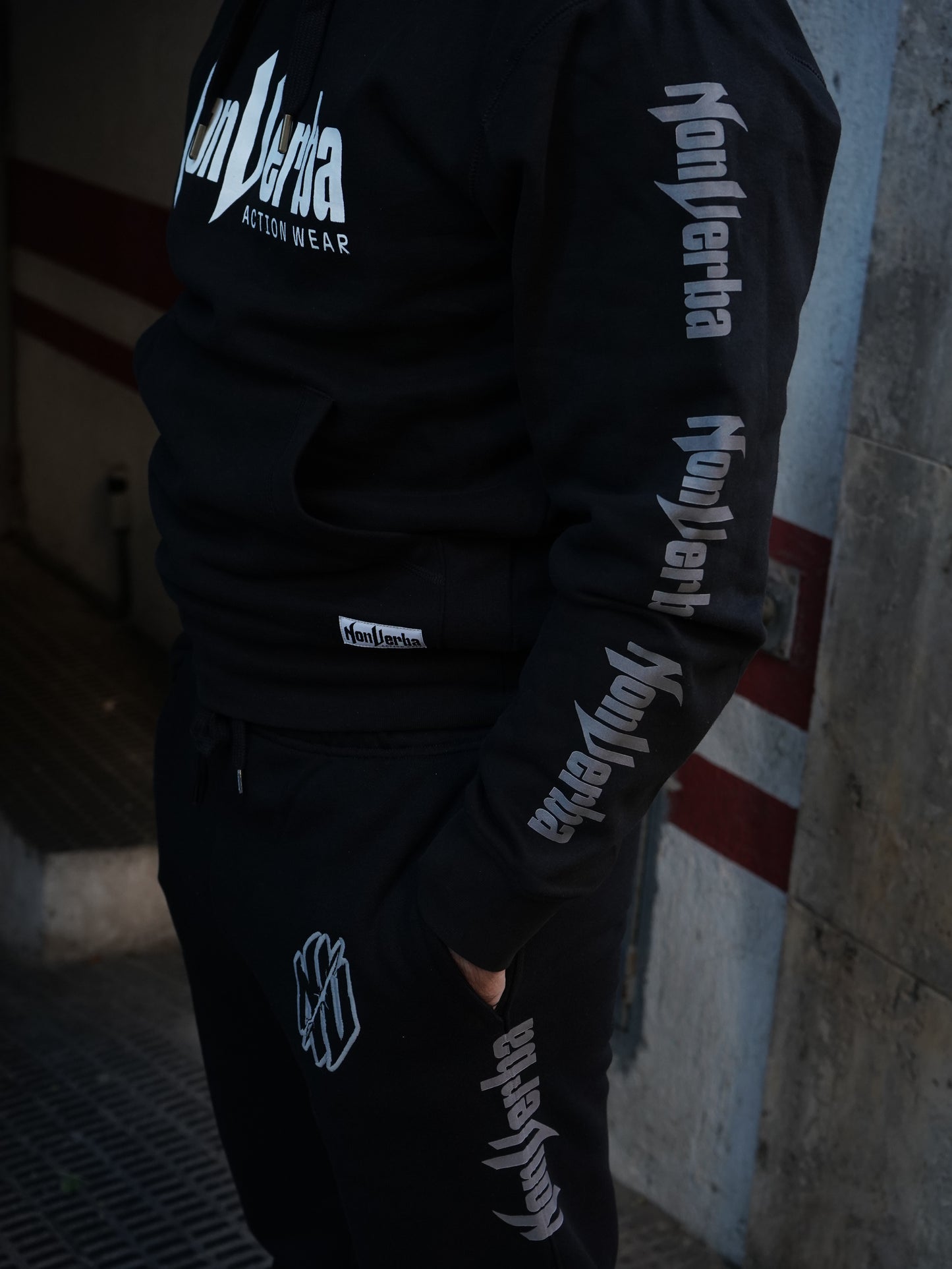 CONJUNTO "STILLNESS" NEGRO