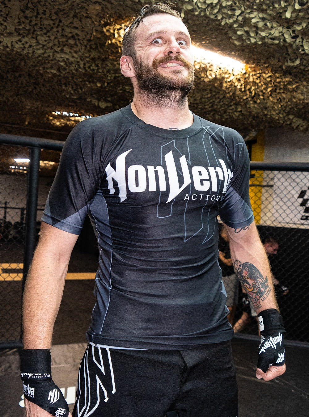 Pack "RASHGUARD FIRST LINE" - Fight Wear